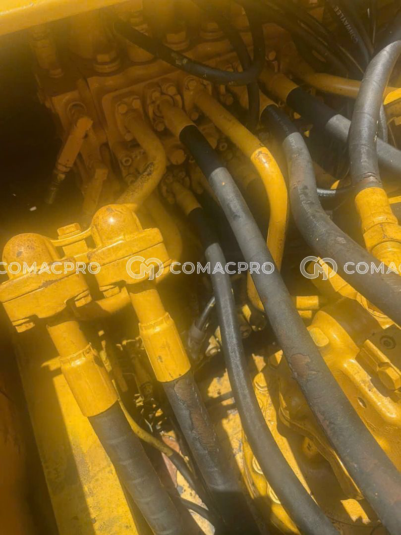 2024 - KOMATSU SK225 Cẩu bánh xích, ảnh 4