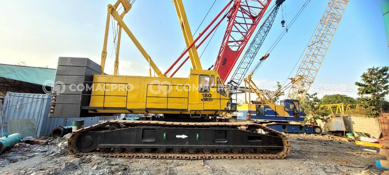 New Cẩu xích KOMATSU SK225 - 2018
