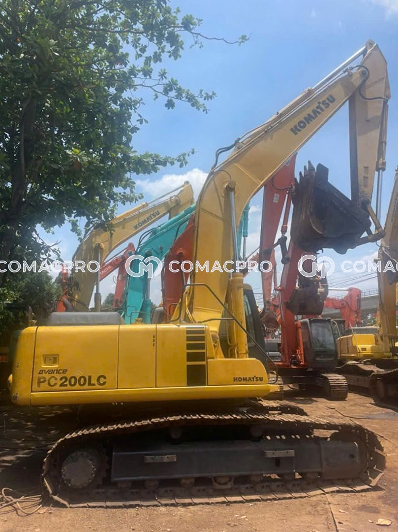 Cẩu xích HITACHI CX1000 - 2023